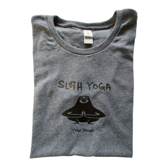Printed sloth yoga t-shirt
